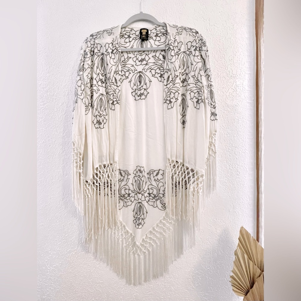 O’Neill // Anna Sui Bohemian Fringe Kimono in White